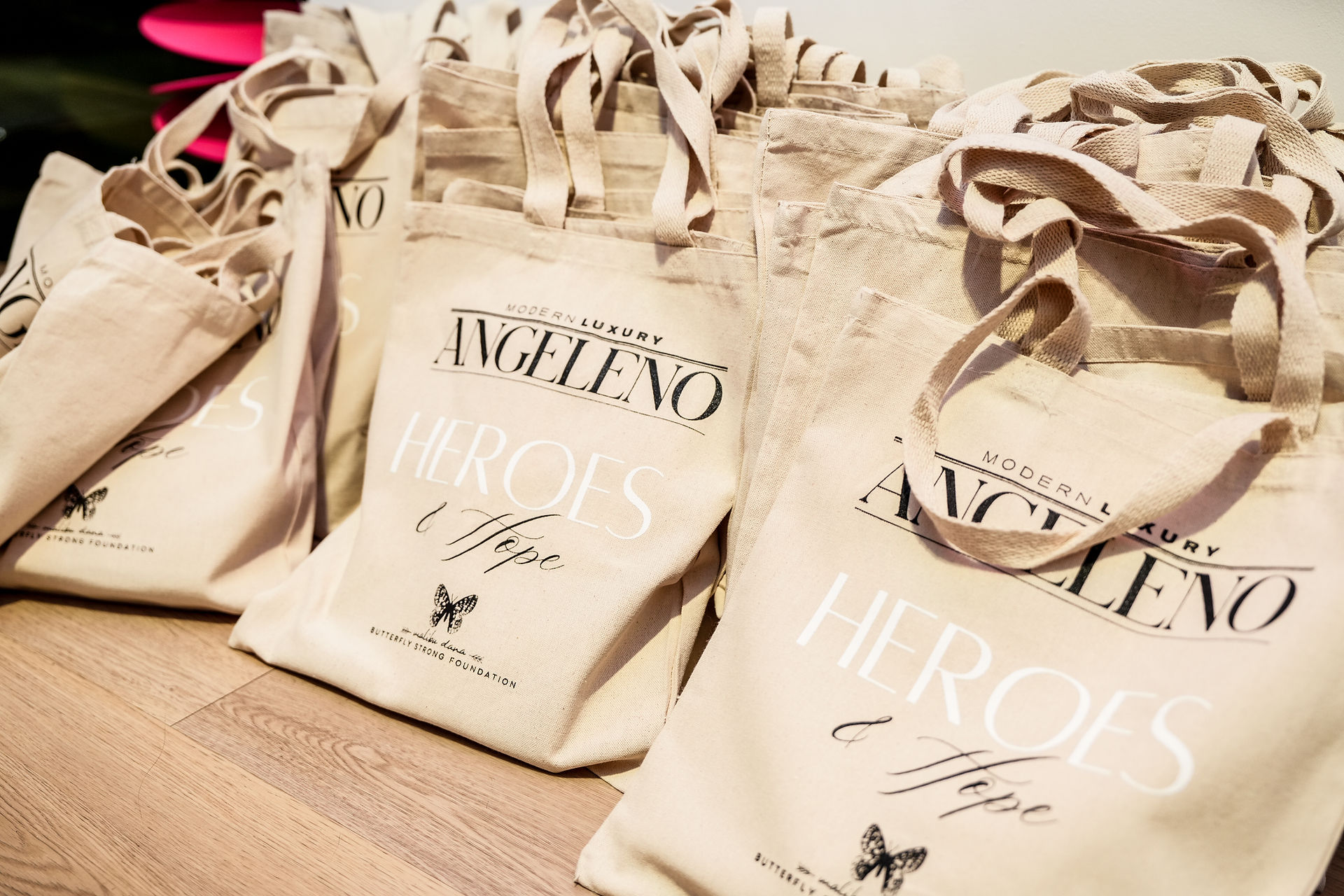 Heros & Hopes Tote Bags 