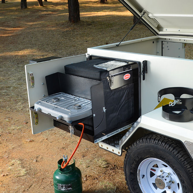 Side hatch