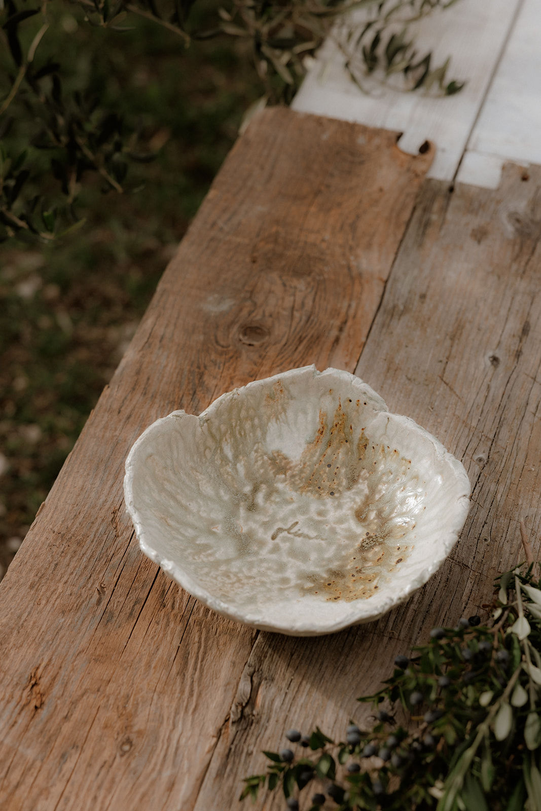 Mussel glaze deep plate / bowl
