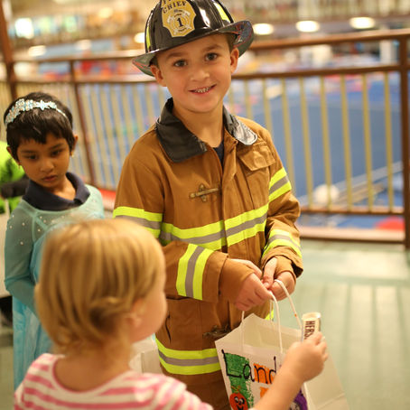 Interactive Academy - costume parade