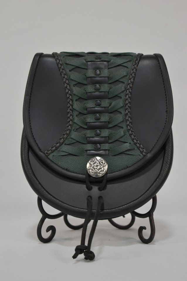 Thumbnail: Corset Sporran Green