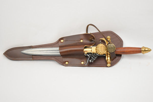 Pistol Knife Replica & Holster Brown