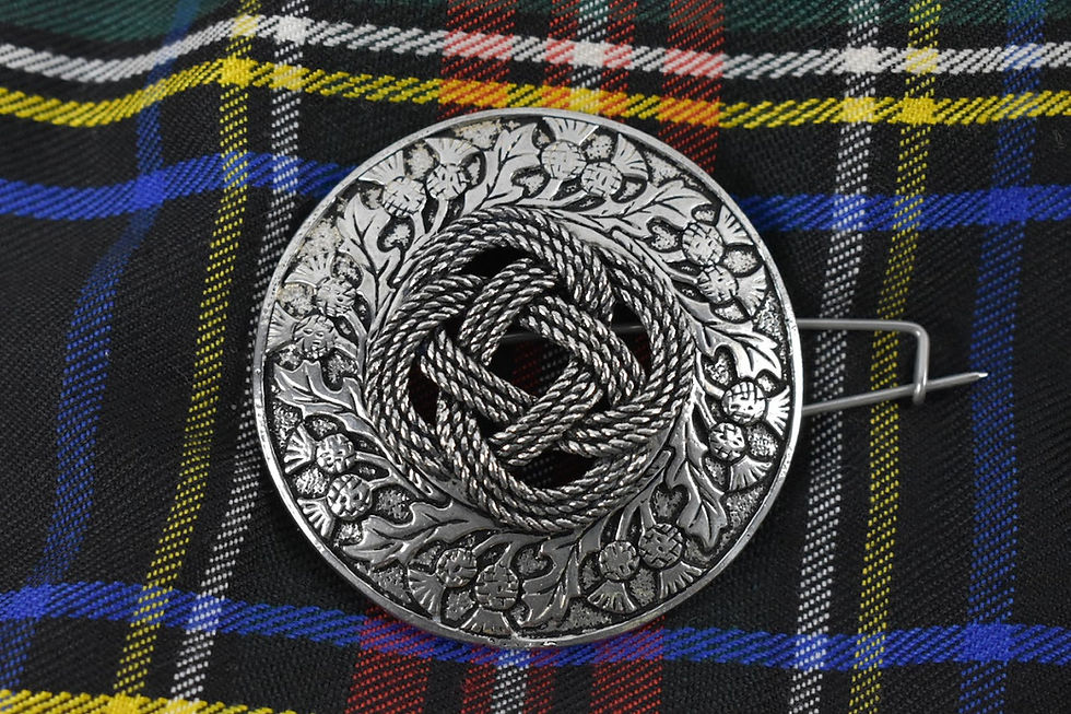 Thumbnail: Nagle Large Brooch Pewter