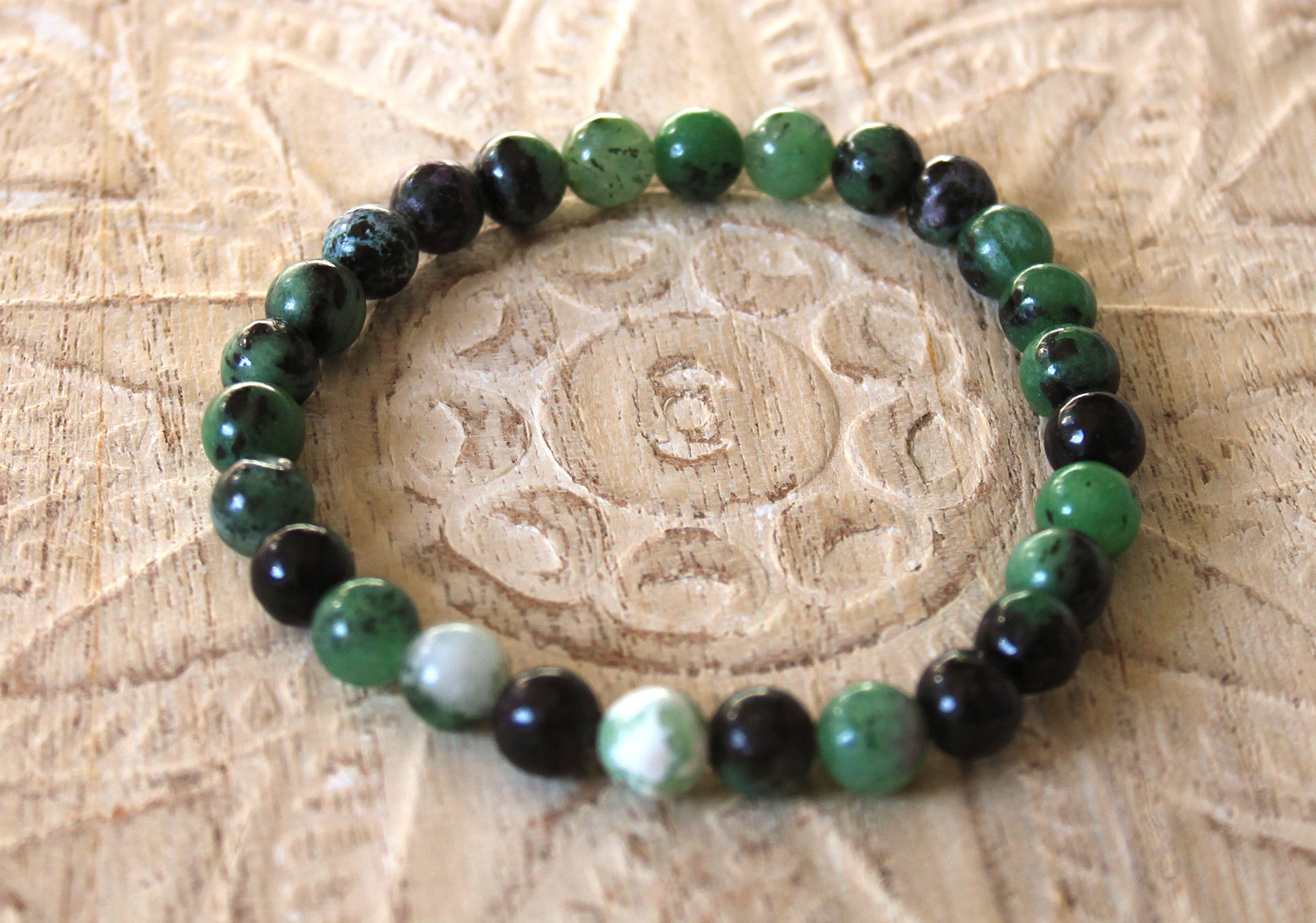 VALEURS DU COEUR - Zoisite à Rubis