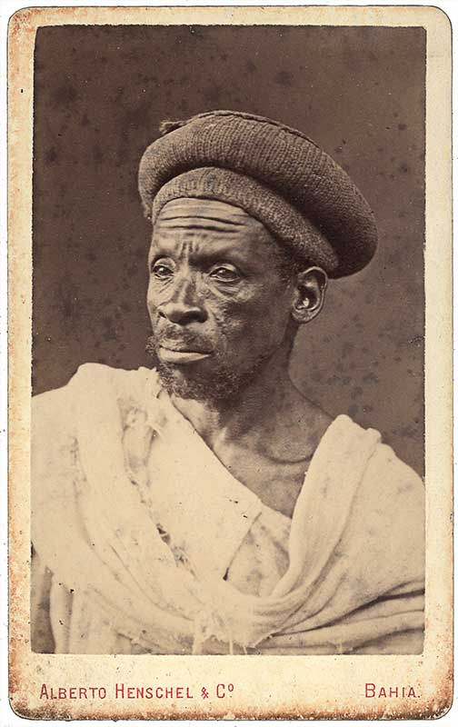 Belissima fotografia de trabalhador na Bahía datada de 1869