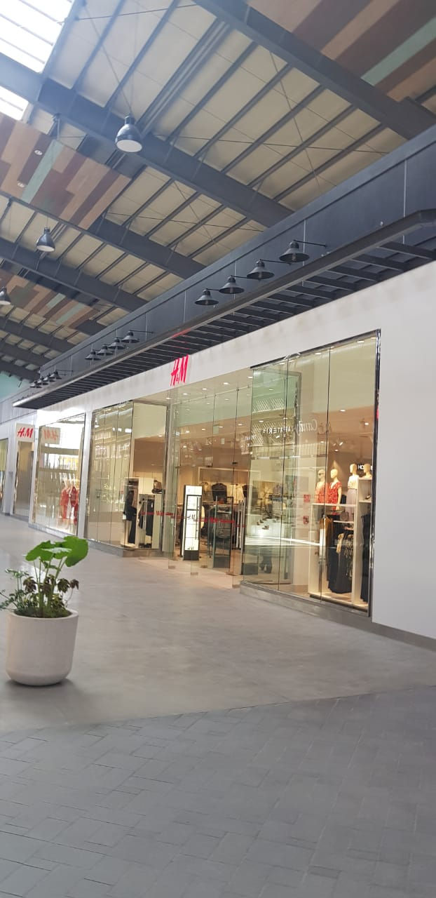 H&M EXPLANADA PUEBLA