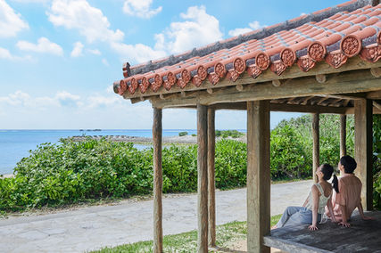 沖縄ウェディング 特別な「結婚旅」 「とっておきの結婚式場」