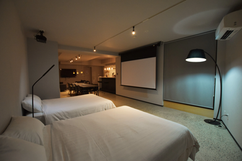 residence_room01.JPG