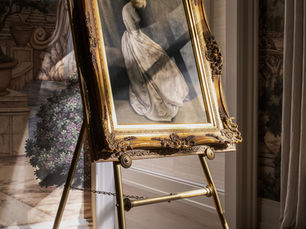 Dramatic art on easel for Flower Showhouse Nashville, TN.