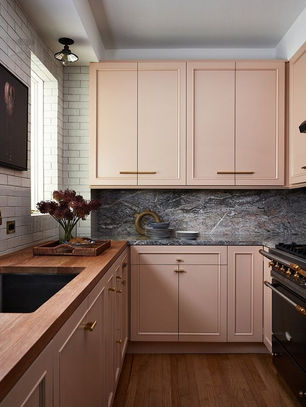 Kitchen by Neal Beckstedt featured online by Architectural Digest in Nov 2018.