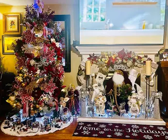 Beautiiful Christmas Decorations at Bailey's Group Home