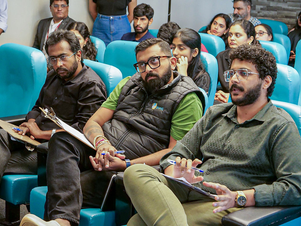 Kashif Shaikh, Mangirish Salelkar & Shawn Kenneth Fernandes (l-r)