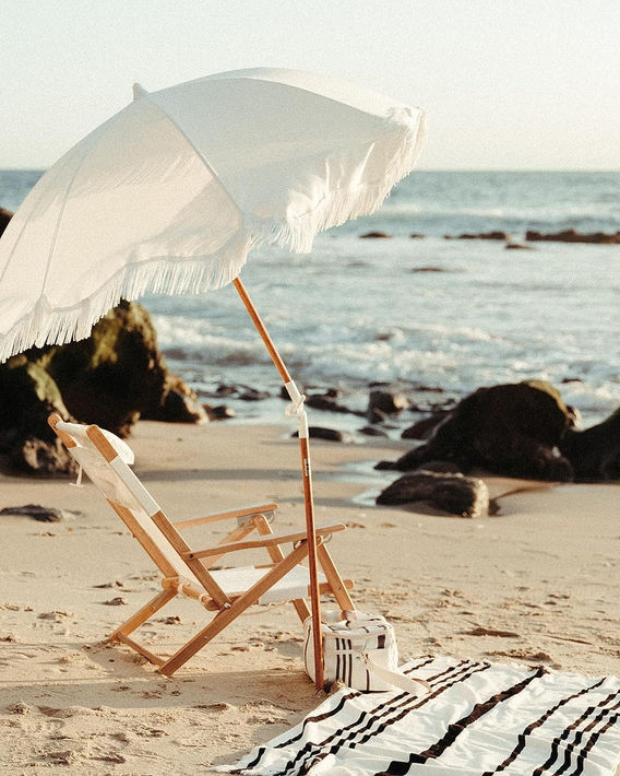 white umbrella.jpg