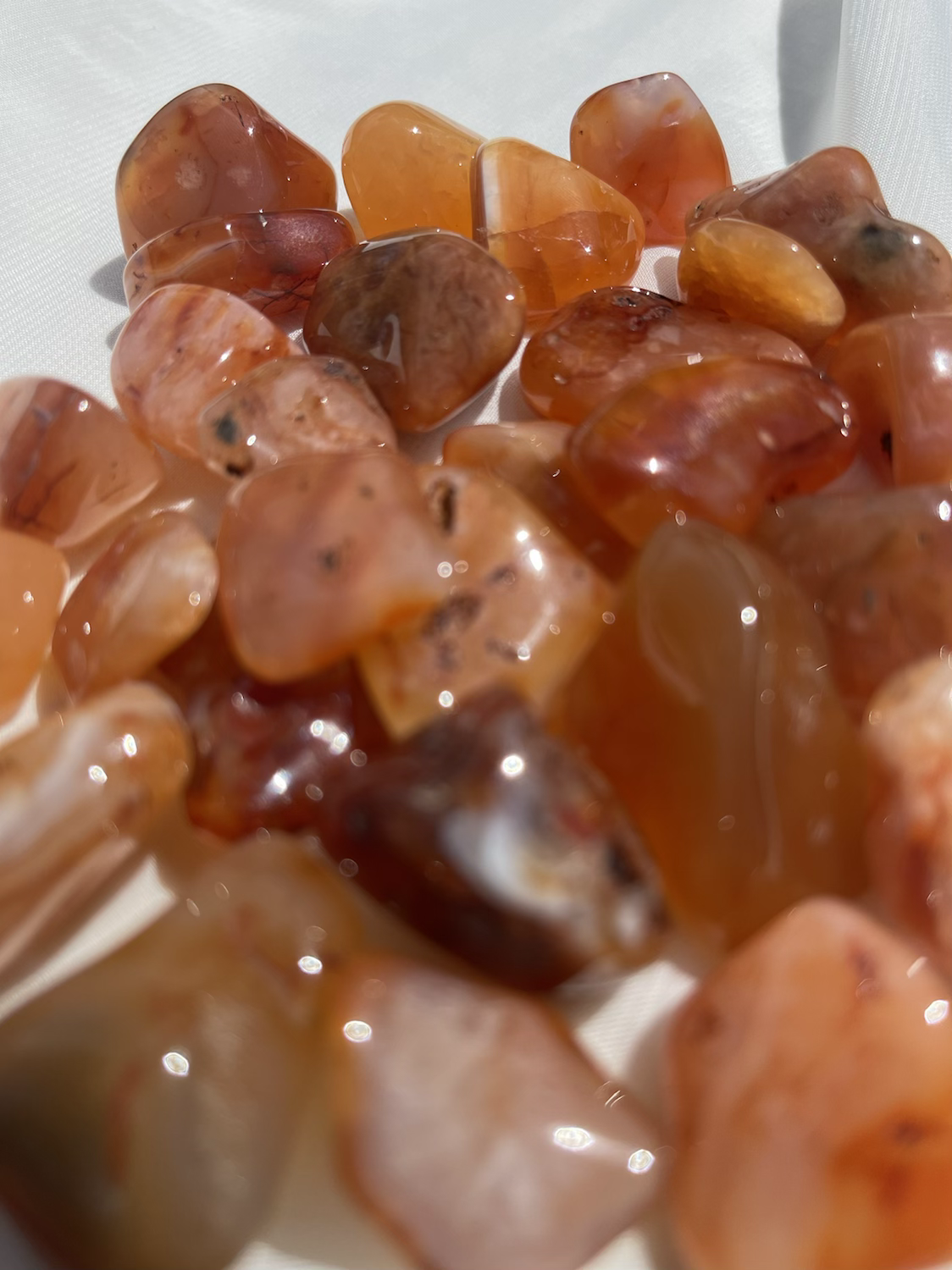 CORNALINE PIERRES ROULÉES(petit modèle)