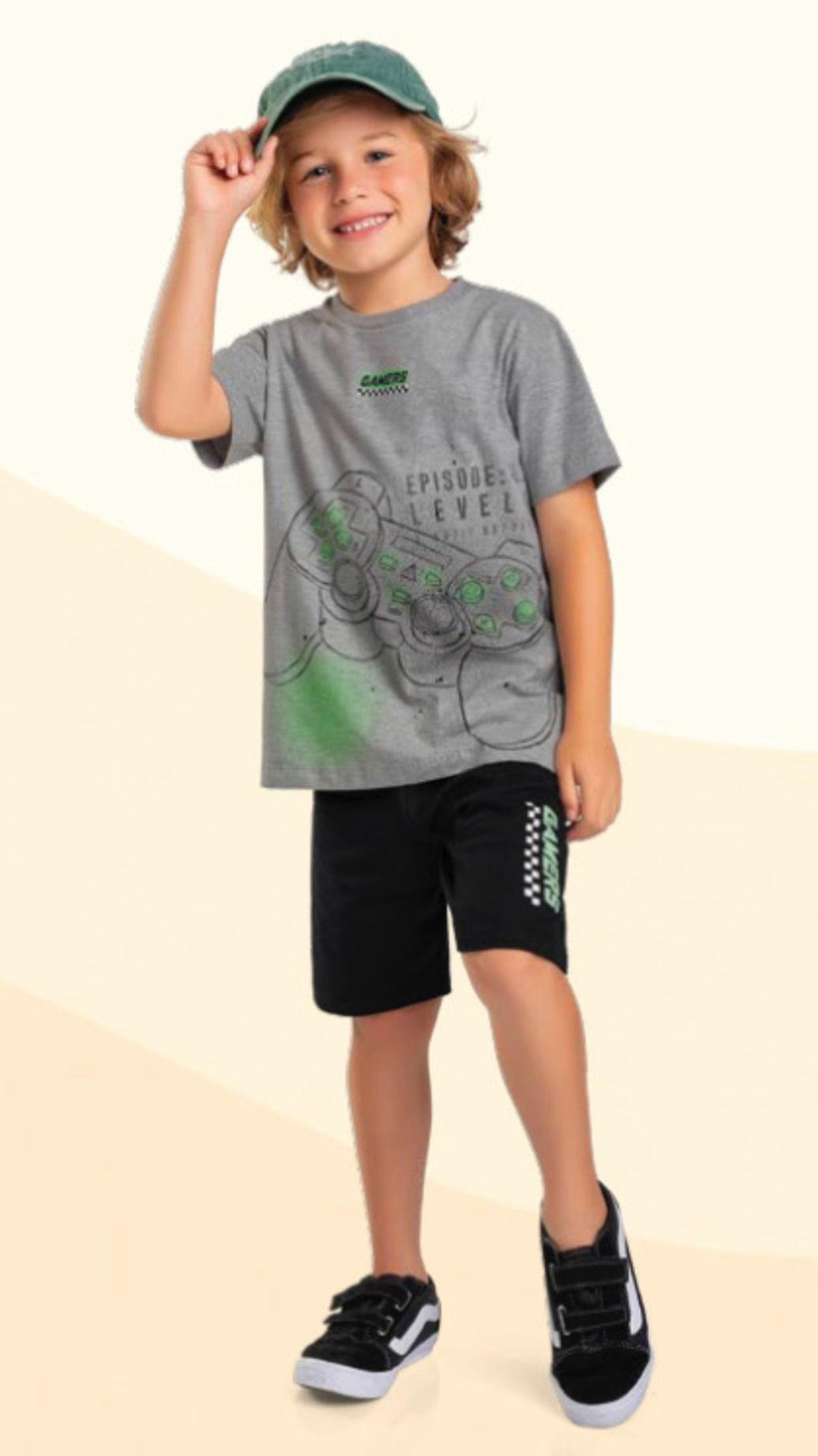 CONJUNTO CAMISETA GRIS Y PANTALONETA AZUL