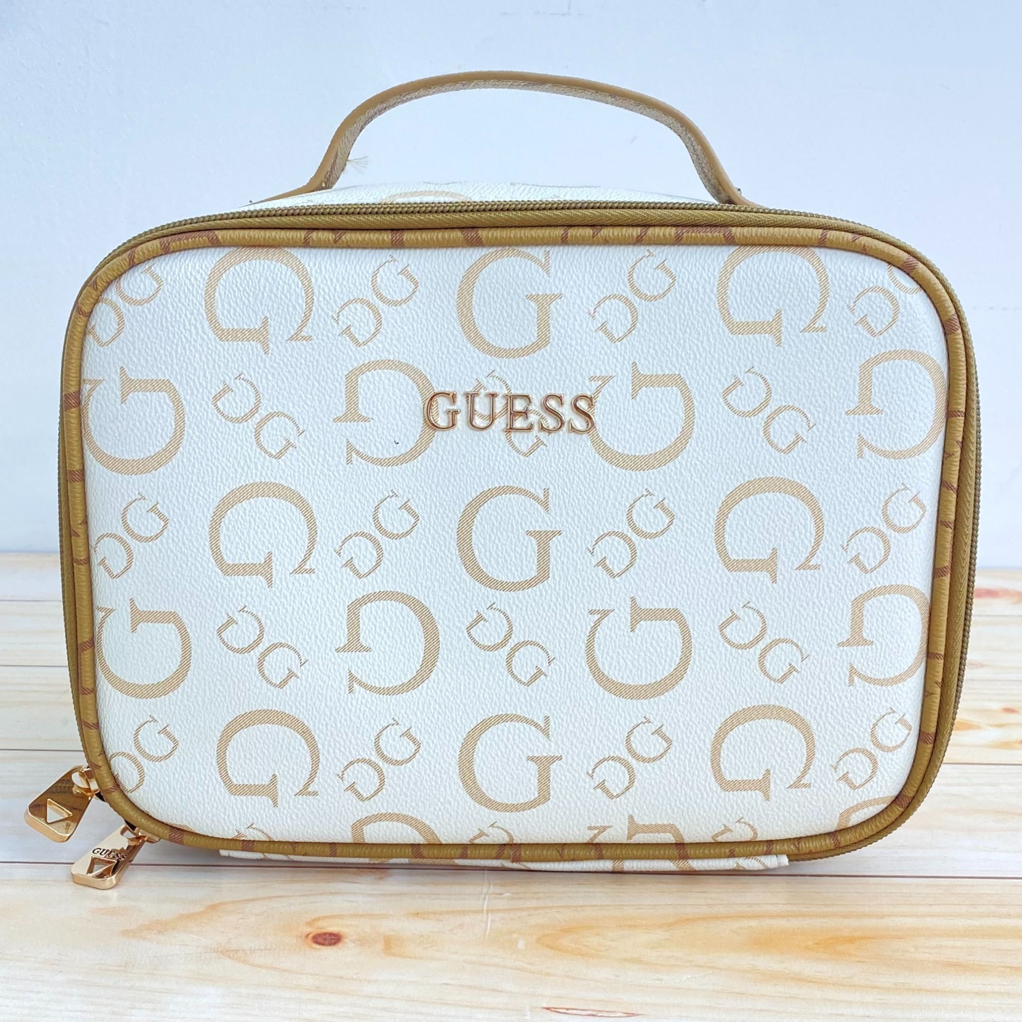 BOLSO DE MAQUILLAJE BEIGE