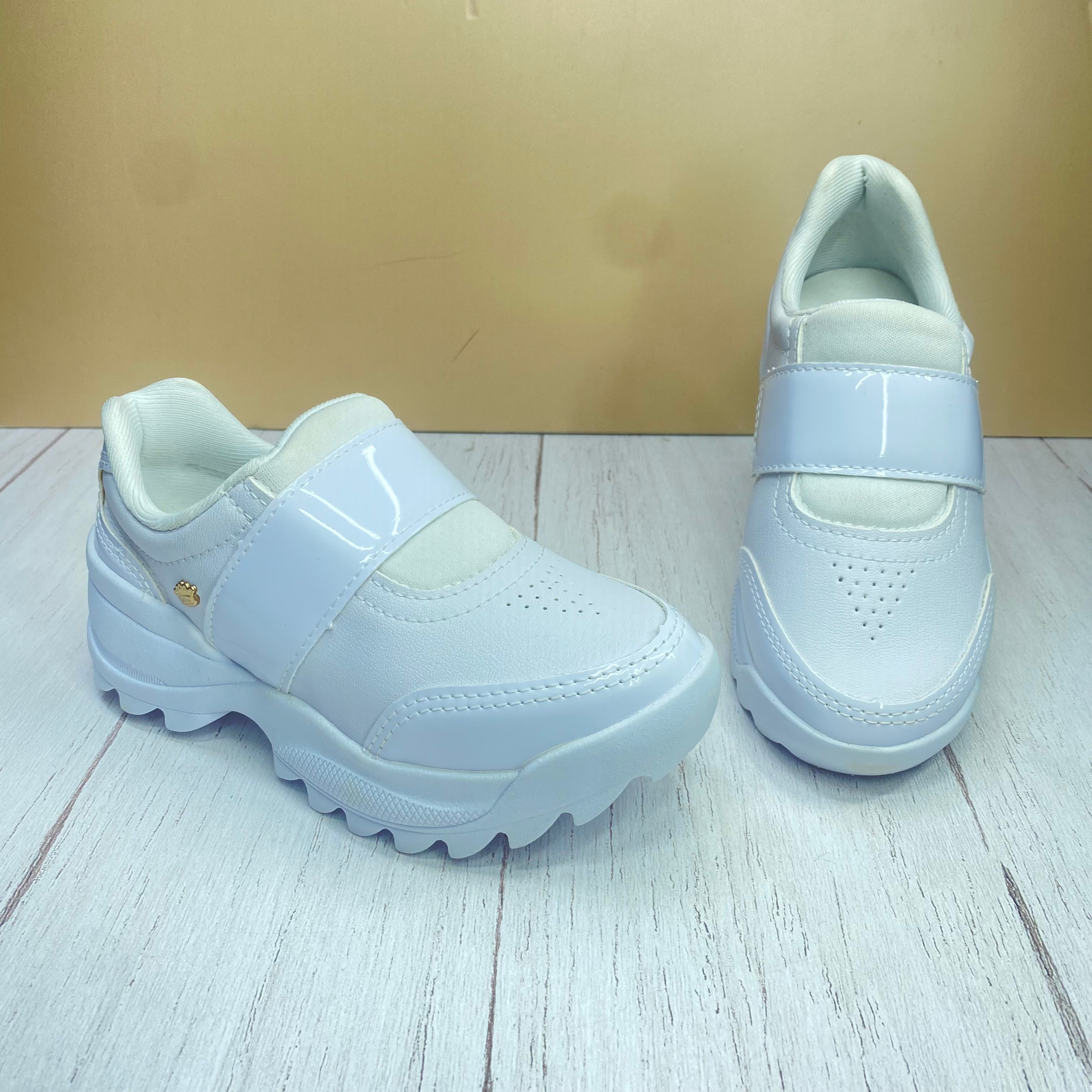 TENIS BLANCOS KOLOSH