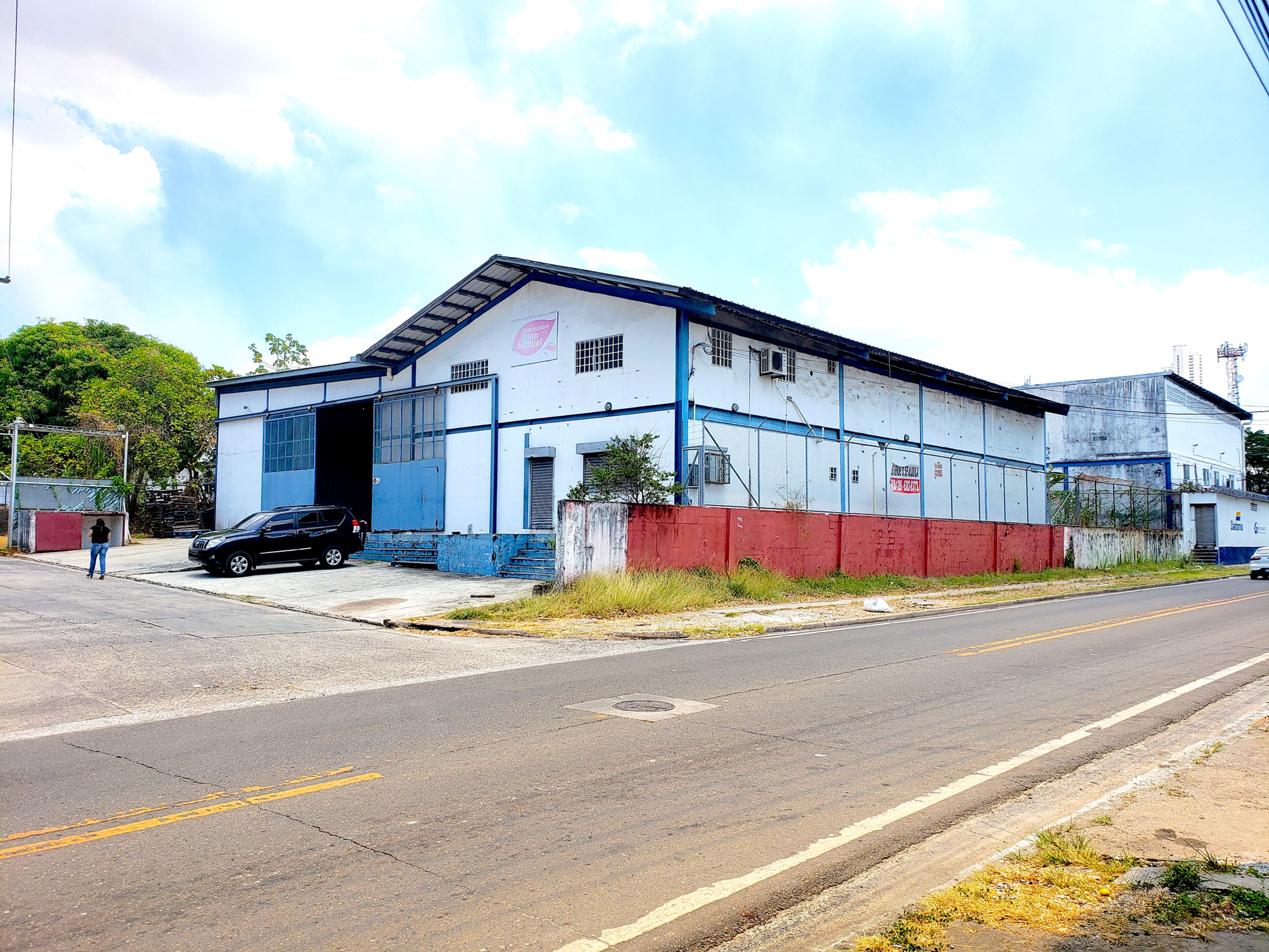 Galera Comercial Curundú