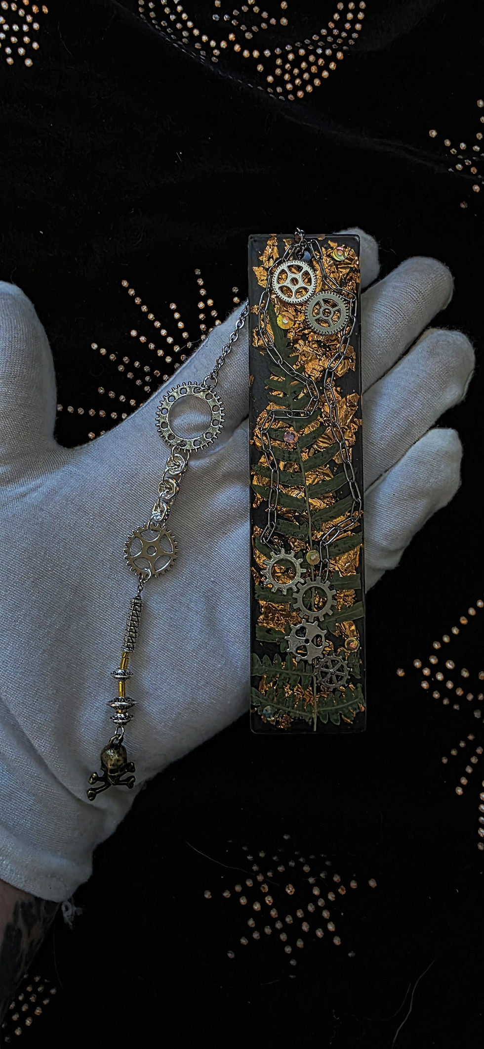 Thumbnail: Steampunk Elegance
