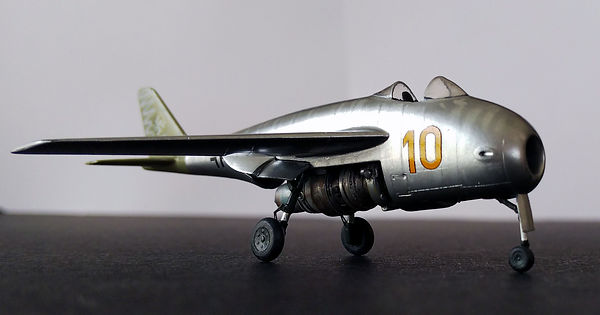 mep1101-silver03.jpg