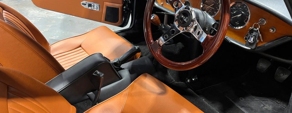 Triumph Spitfire tan vinyl restored