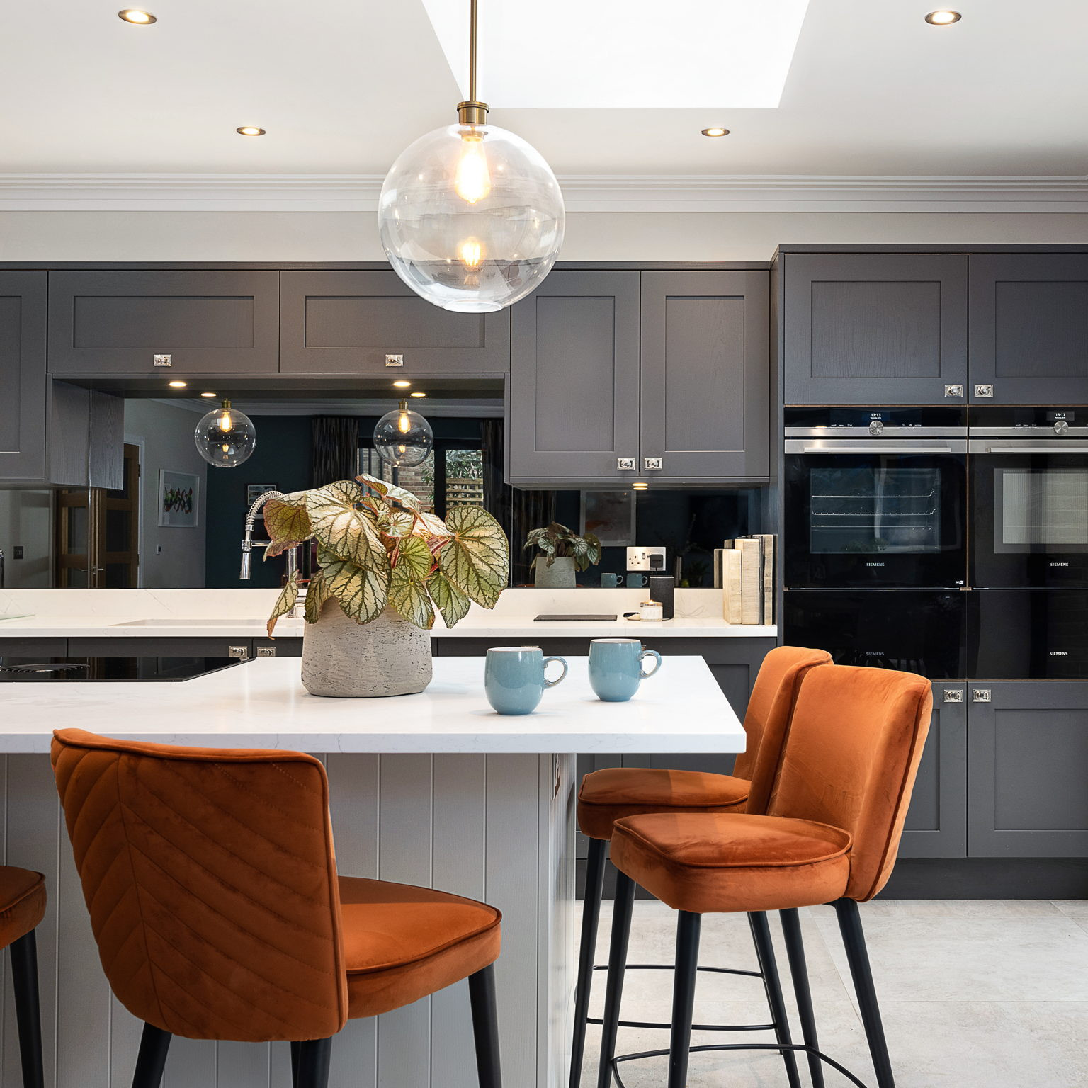 Hannah Dean Interior Designer | Portfolio | colourful open plan living