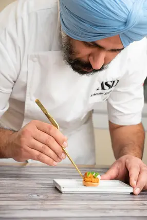 WhatsApp_Image_2022-09-19_at_11.51.19_PM_1_ycsmgv.webp