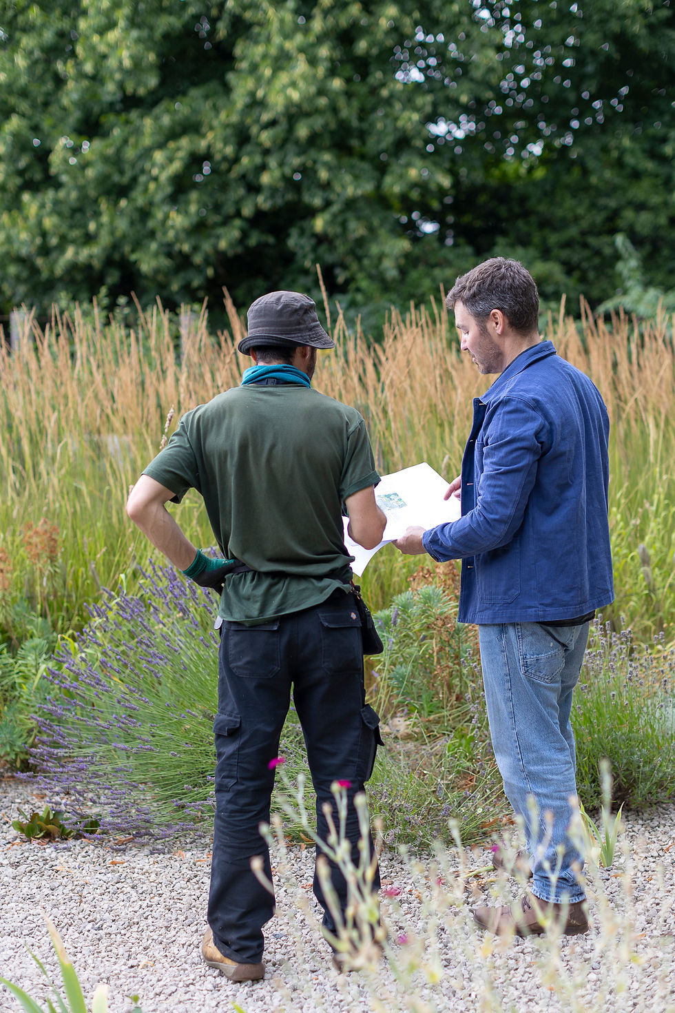 Dan Huntley Garden Designer in a consultation