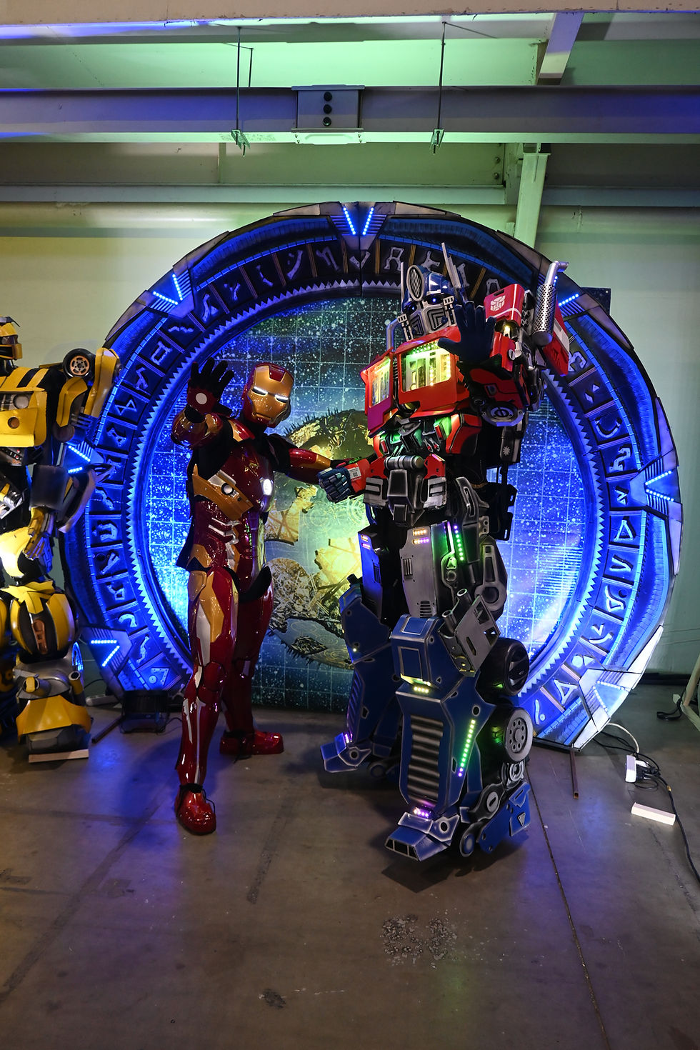 Миниатюра: Optimus Ptime Transformer costume 2024