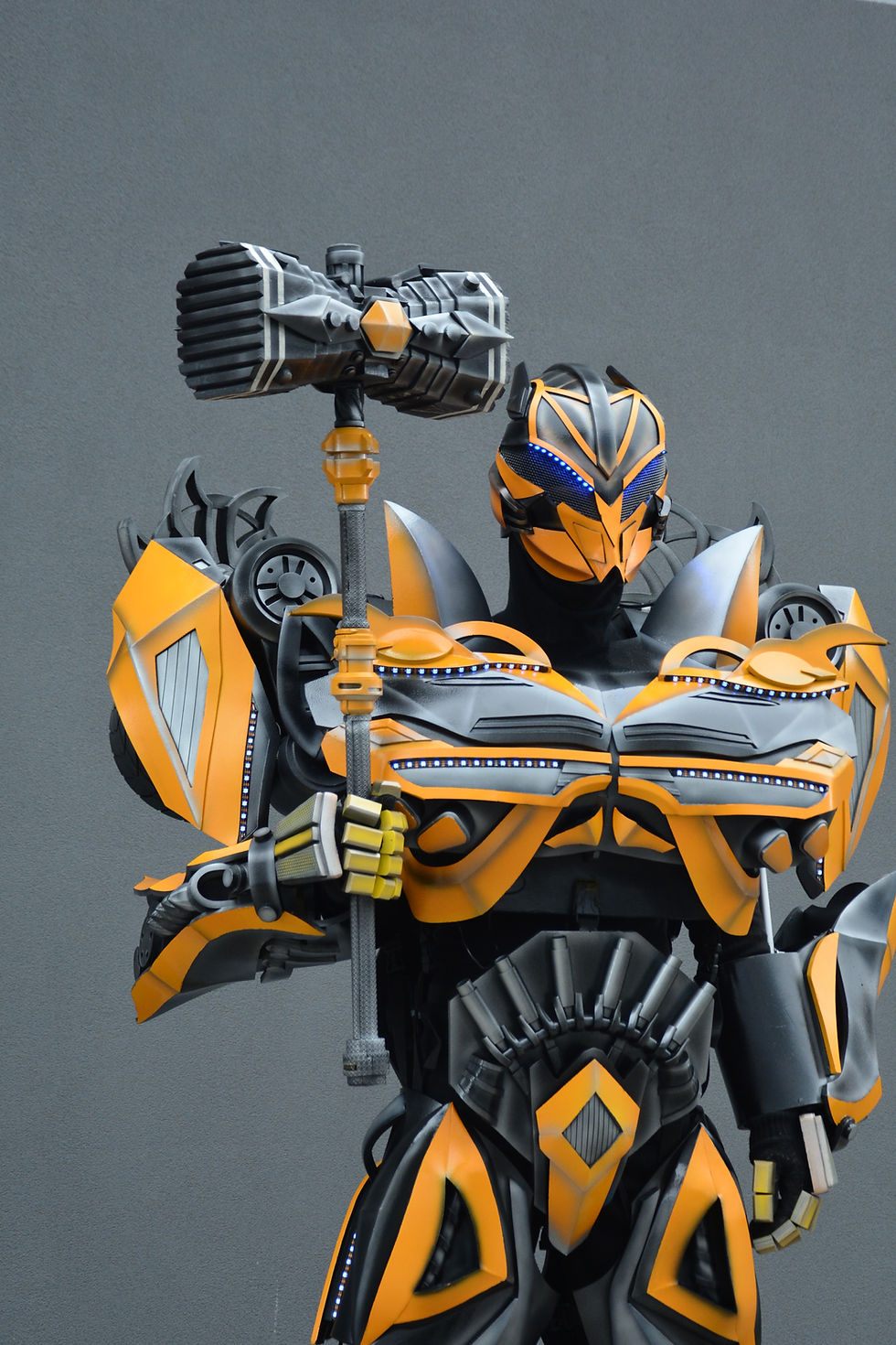 Miniatura: Costume da trasformatore Bumblebee 2023