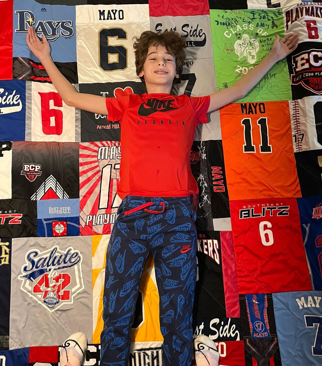 Mosaic: Twin Custom T-shirt Quilt w/ Fancy Border