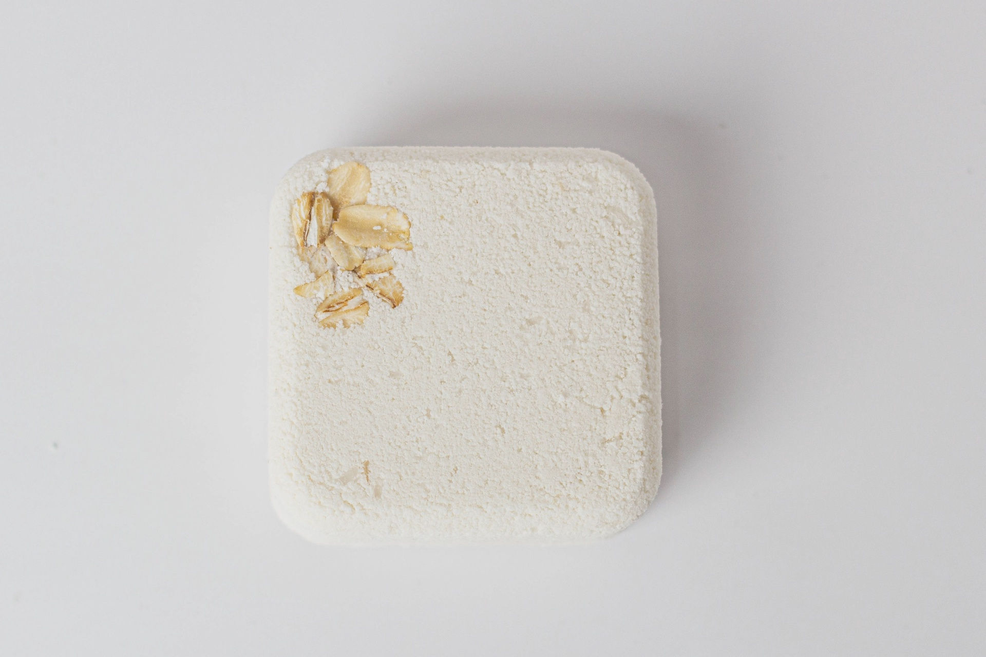 CBB-BB-SO Square Bath Bomb Oatmeal Milk & Honey