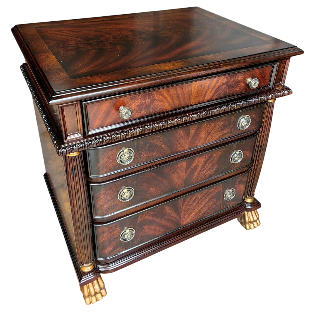 Luxury Traditional Wood Nightstand with 4 Drawers