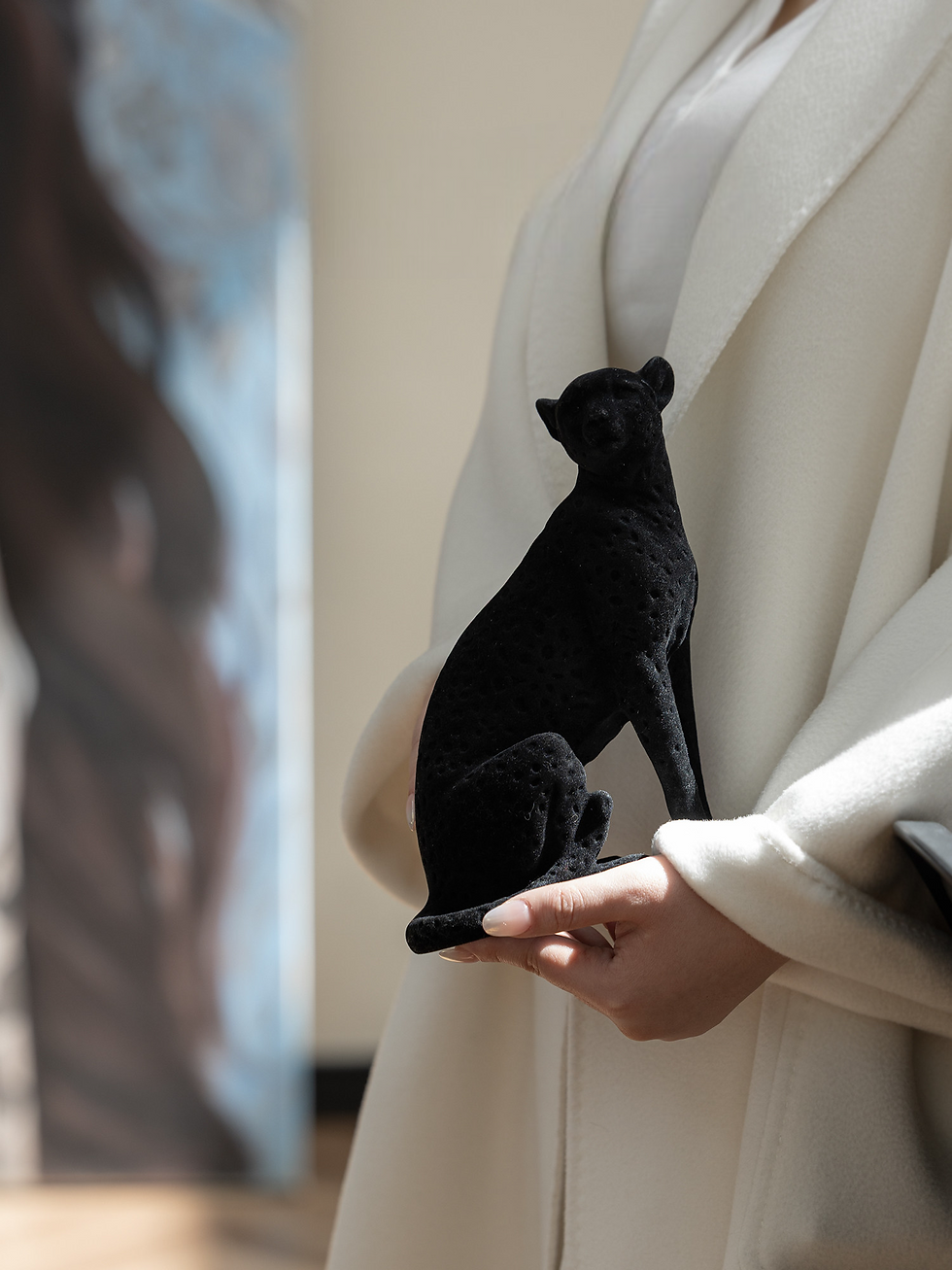 Thumbnail: Luxury Black Panther Figurine Velvet Finish Modern Animal Sculpture 