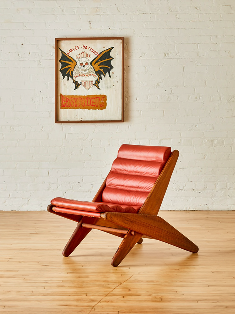 Thumbnail: Mid Century Modern Lounge Chair Solid Wood Accent Chair 