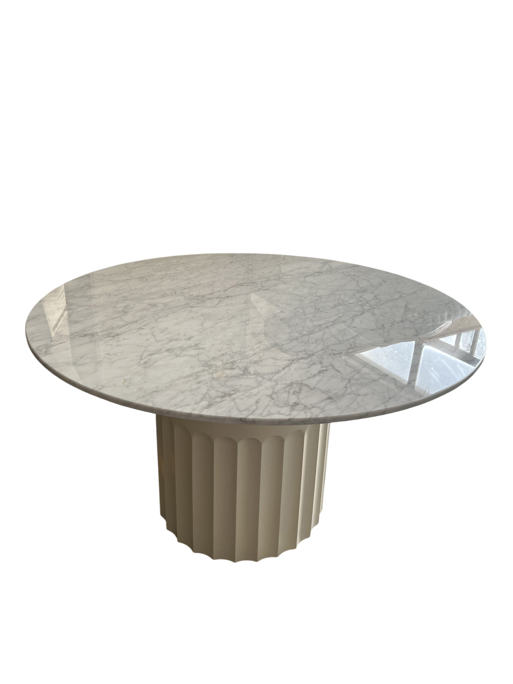 Round Marble Top Dining Table with Fluted Pedestal Base