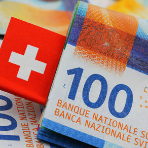 Can a Swiss B Permit Under Lump-Sum Taxation Lead to a C Permit?