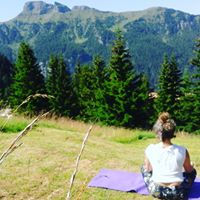 yoga montagna