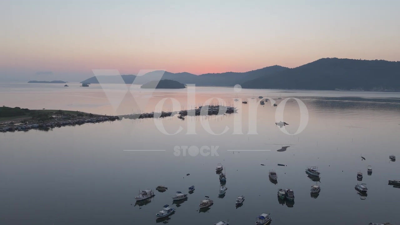 Marina de Paraty ao nascer do sol 02