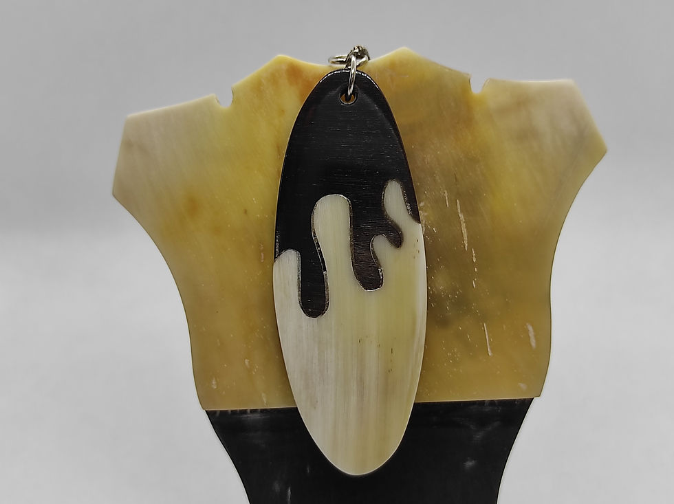 Manda ve Boğa Boynuzu Unisex Kolye (Afrika Figürlü)