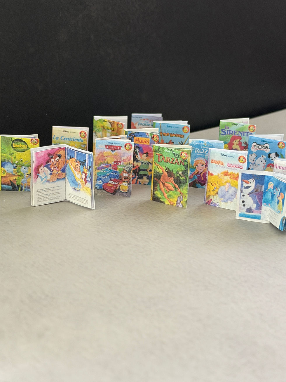 Thumbnail: Disney Book Set