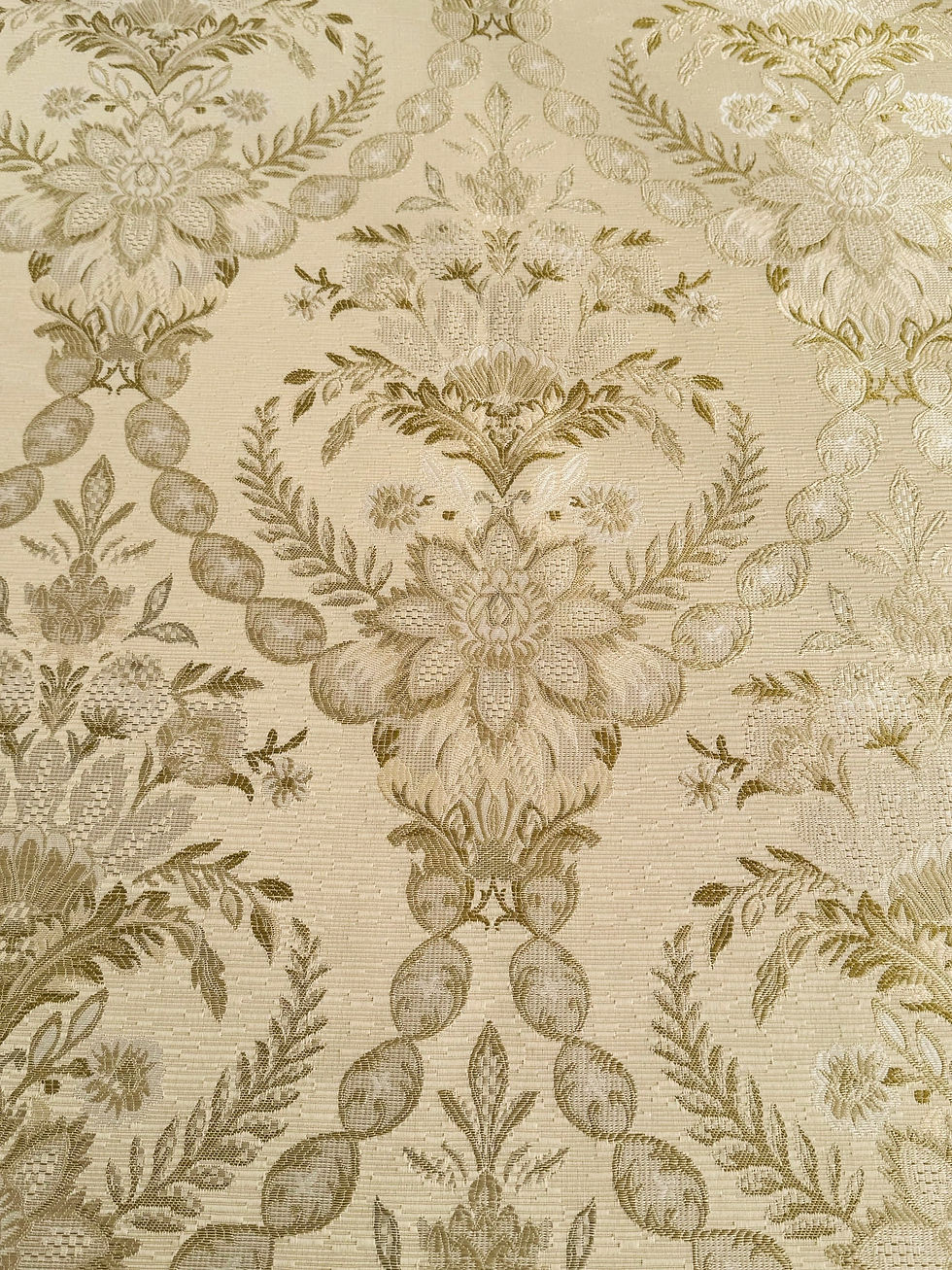 サムネイル： 豪華絢爛ゴールドグリーン（145×230〜265）