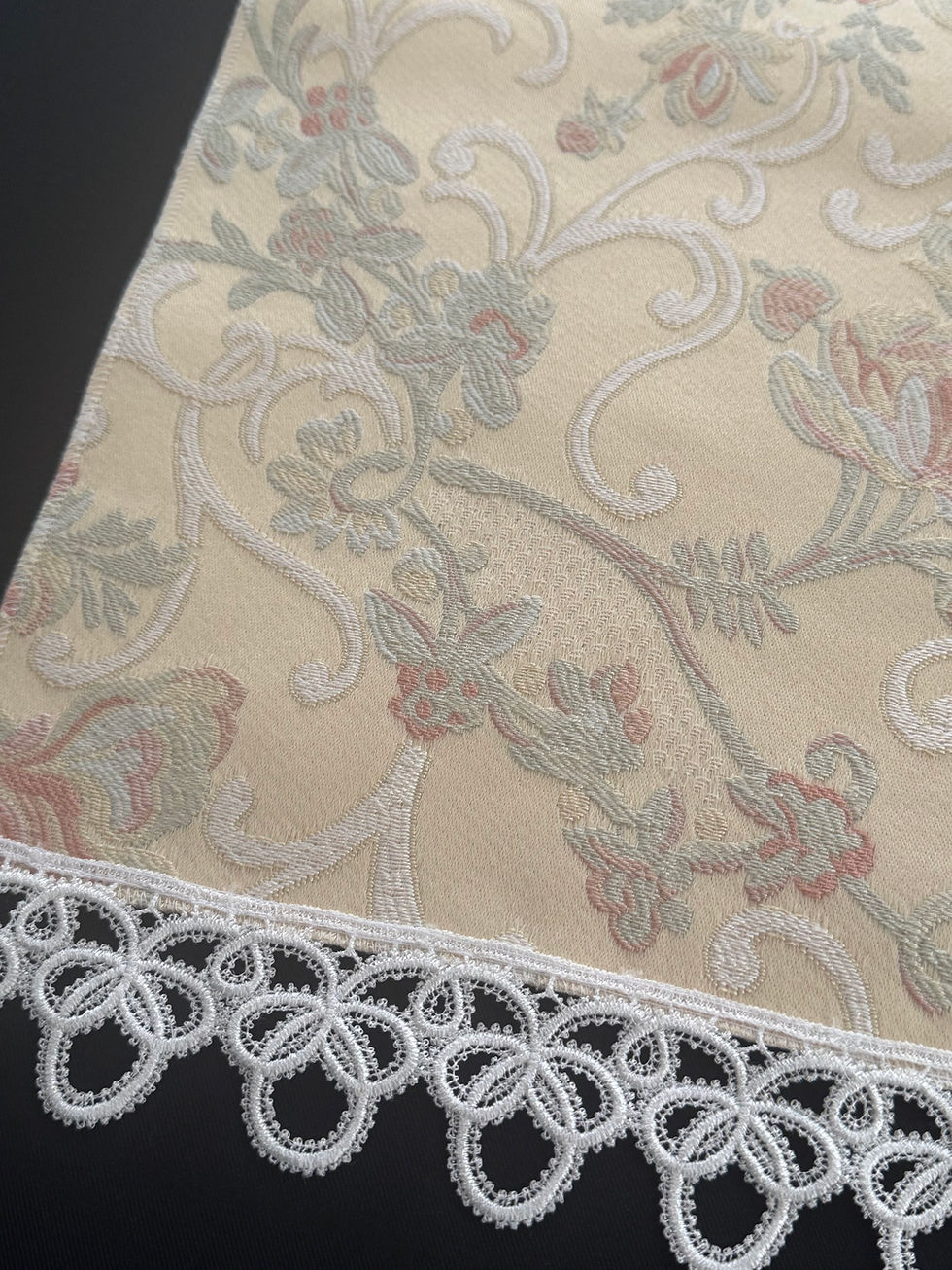 サムネイル： 【テーブルランナー】シノワズリ（24×230）レース付き