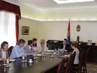 Dačić sa predstavnicima organizacija za poboljšanje položaja starije populacije
