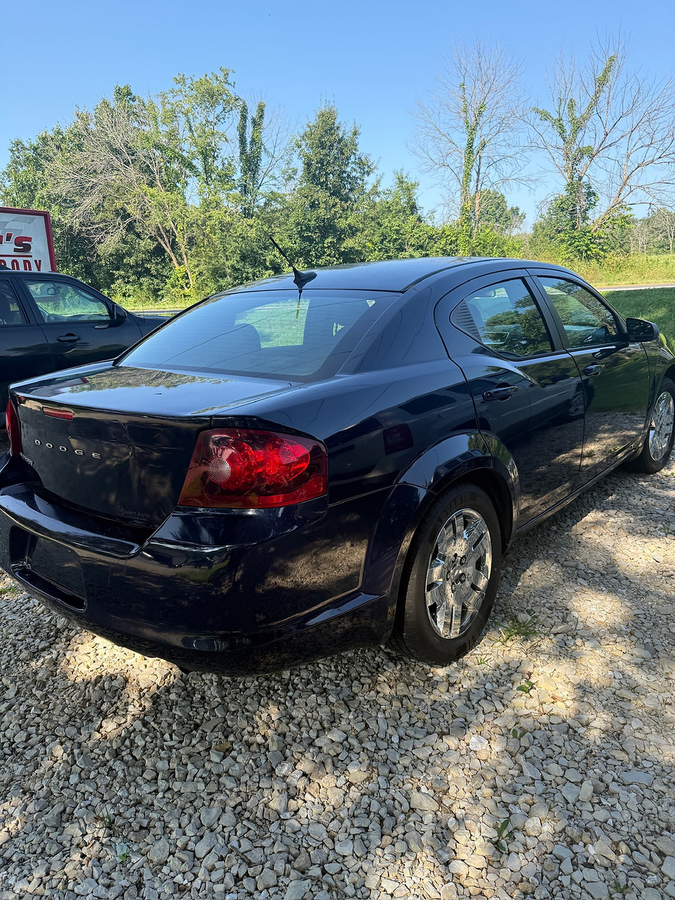 Thumbnail: 2014 Dodge Avenger