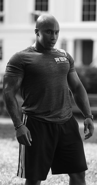 African american male athlete wearing fitness apparel