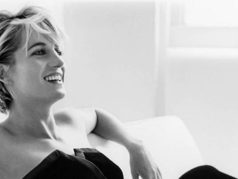 lady di no viste de chanel.