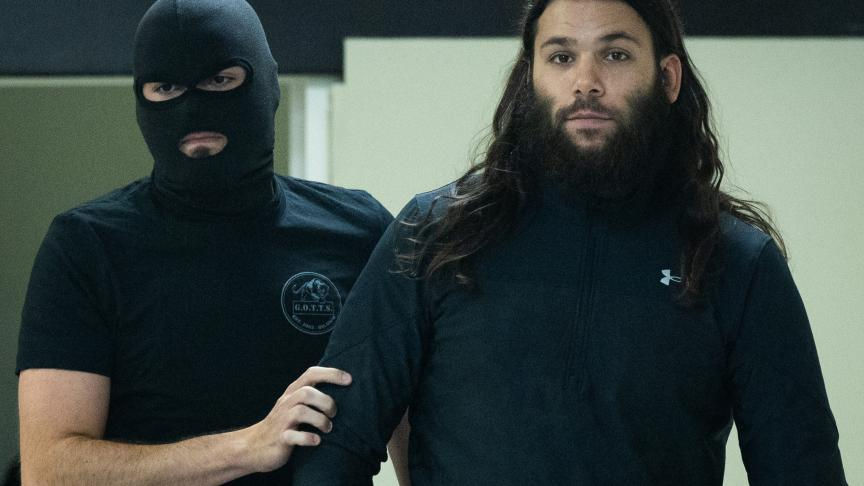 Le djihadiste de 32 ans a gardé le silence pendant toute la durée des audiences. Une sélection d’interrogatoires filmés et écrits versés au dossier d’instruction a donc dû être lue et diffusée pendant le procès .Photo de Belga
