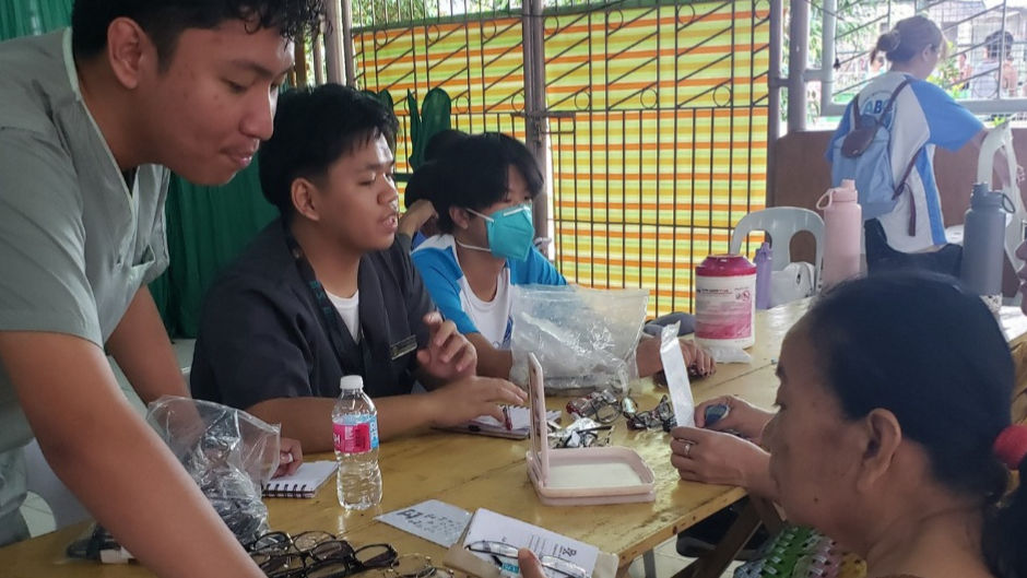 Health Services No Longer Just for the Rich (ABCs for Global Health and PhilHealth Got You Covered)