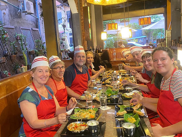 cooking class, Kampot Cambodia, group and family, things to do, activities